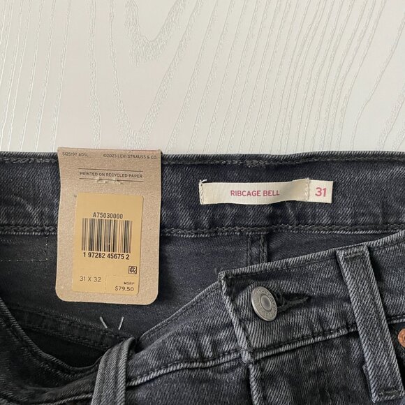 Levi's Women's Ribcage Bell Jeans 31x32 Black Super High Rise Flare Denim Slim - Picture 6 of 9
